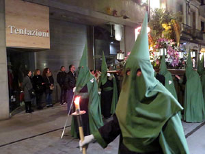 Setmana Santa 2018 a Girona. Process&oacute; del Sant Enterrament