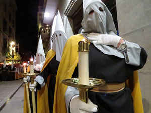 Setmana Santa 2018 a Girona. Process&oacute; del Sant Enterrament