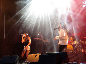 Festival Strenes 2018. Concert de Pupil&middot;les a la pla&ccedil;a Catalunya