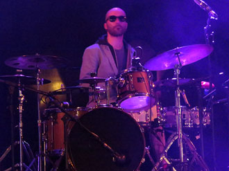 Festival Strenes 2018. Concert de Fundaci&oacute;n Tony Manero a la pla&ccedil;a Catalunya