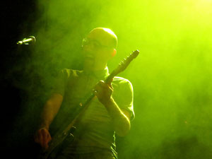 Festival Strenes 2018. Concert de Fundaci&oacute;n Tony Manero a la pla&ccedil;a Catalunya