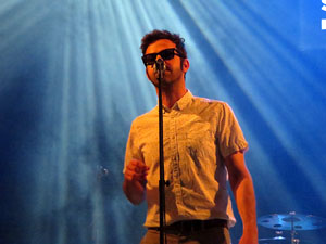 Festival Strenes 2018. Concert de Fundaci&oacute;n Tony Manero a la pla&ccedil;a Catalunya