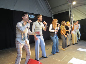 Festival A Capella 2018. Actuaci&oacute; de les Anxovetes & The Hanfris Quartet a la pla&ccedil;a de la Independ&egrave;ncia