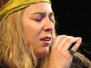 Festival A Capella 2018. Actuaci&oacute; de les Anxovetes & The Hanfris Quartet a la pla&ccedil;a de la Independ&egrave;ncia