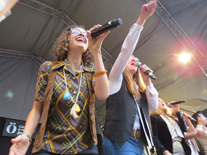 Festival A Capella 2018. Actuaci&oacute; de les Anxovetes & The Hanfris Quartet a la pla&ccedil;a de la Independ&egrave;ncia