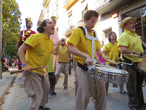 Cercavila de la Flama del Canig&oacute; 2018 fins la pla&ccedil;a del Vi
