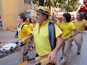 Cercavila de la Flama del Canig&oacute; 2018 fins la pla&ccedil;a del Vi