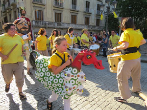 Cercavila de la Flama del Canig&oacute; 2018 fins la pla&ccedil;a del Vi