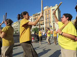 Cercavila de la Flama del Canig&oacute; 2018 fins la pla&ccedil;a del Vi