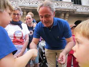 Encesa del foc a la pla&ccedil;a del Vi
