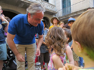Encesa del foc a la pla&ccedil;a del Vi