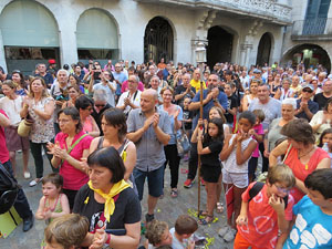 Encesa del foc a la pla&ccedil;a del Vi