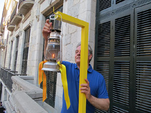 Encesa del foc a la pla&ccedil;a del Vi