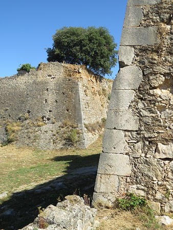 Vista parcial del castell de Montjuïc
