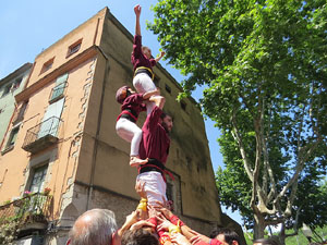 Temps de Flors 2018. Diada Castellera a la pla&ccedil;a de Sant Feliu amb els Marrecs de Salt, els Xics de Granollers, i els Sagals d�Osona