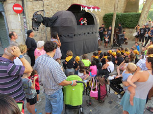 Inaguraci&oacute; oficial de la pla&ccedil;a de l'U d'octubre 2017 al barri del Mercadal