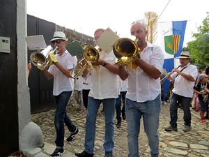 Festa Major de Sant Daniel 2018 - Cercavila des del mirador de Montorr&oacute; a la placeta d'entrada del Monestir de Sant Daniel