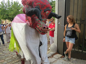 Festa Major de Sant Daniel 2018 - Cercavila des del mirador de Montorr&oacute; a la placeta d'entrada del Monestir de Sant Daniel