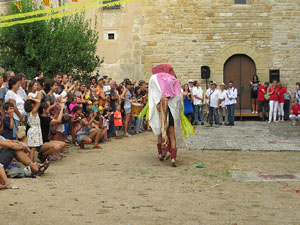 Festa Major de Sant Daniel 2018 - Cercavila des del mirador de Montorr&oacute; a la placeta d'entrada del Monestir de Sant Daniel