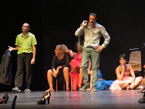 FITAG 2018 - Representaci&oacute; de l'obra Oceans, a c&agrave;rrec del grup El Mirall, de Blanes, al Teatre Municipal