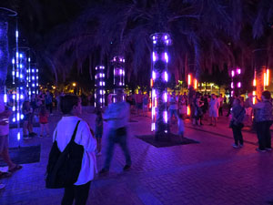 Festival Temps d'Art. Espectacle Cl&uacute;ster al Parc Central de Girona