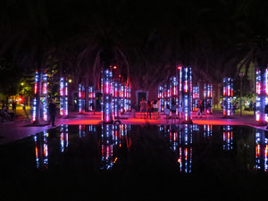 Festival Temps d'Art. Espectacle Cl&uacute;ster al Parc Central de Girona