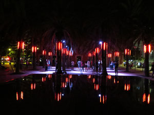 Festival Temps d'Art. Espectacle Cl&uacute;ster al Parc Central de Girona