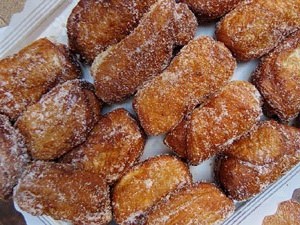 Centenari del xuixo. Descobriment d'una placa commemorativa a la Cort Reial de Girona