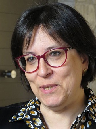 Cati Salami&agrave;, besneta d'Emili Puig Burch, durant l'acte
