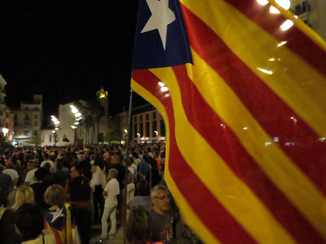 Concentració 'Un any del 20-S' i projecció de '21 Fortaleses. L'U d'Octubre a Girona'