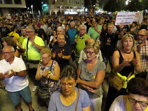 Concentraci&oacute; 'Un any del 20-S' i projecci&oacute; de '21 Fortaleses. L'U d'Octubre a Girona'