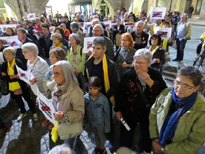 Concentració a la plaça del Vi per la llibertat dels presos polítics, amb Joanjo Bosk