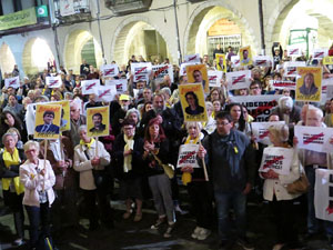 Concentraci&oacute; a la pla&ccedil;a del Vi per la llibertat dels presos pol&iacute;tics, amb Joanjo Bosk