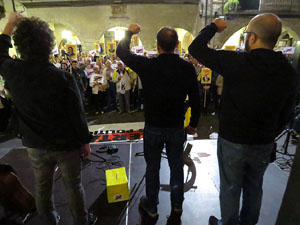 Concentraci&oacute; a la pla&ccedil;a del Vi per la llibertat dels presos pol&iacute;tics, amb Joanjo Bosk