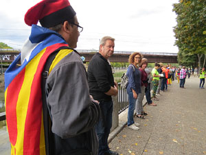 Cadena humana 'Fem-ne Via' entre Sant Julià de Ramis i Aiguaviva