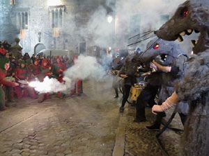 Fires 2018. La Beatufarra, descens del Beatusaure per les escales de la Catedral de Girona