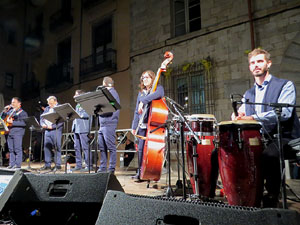 Fires 2018. Tradicional cantada d'havaneres a les escales de la Catedral pel grup Terra Endins