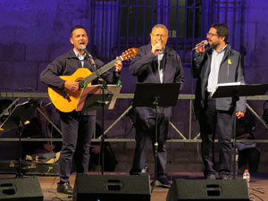 Fires 2018. Tradicional cantada d'havaneres a les escales de la Catedral pel grup Terra Endins