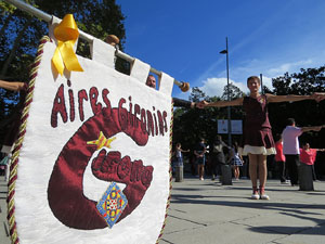 78&egrave; concurs de Colles Sardanistes amb la cobla Ciutat de Girona a la pla&ccedil;a de Francesc Calvet i Rubalcaba