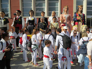 Fires 2018. 37a. Trobada de Gegants de Fires de Sant Narcís. La ballada