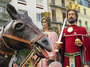 Fires 2018. 37a. Trobada de Gegants de Fires de Sant Narc&iacute;s. La cercavila