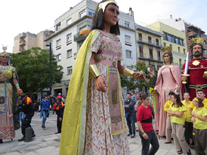 Fires 2018. 37a. Trobada de Gegants de Fires de Sant Narc&iacute;s. La cercavila