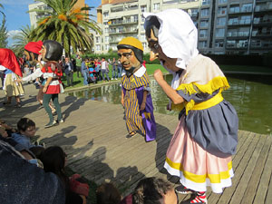 Fires 2018. 37a. Trobada de Gegants de Fires de Sant Narcís. La cercavila