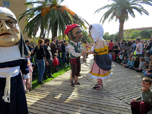 Fires 2018. 37a. Trobada de Gegants de Fires de Sant Narcís. La cercavila