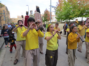 Fires 2018. 37a. Trobada de Gegants de Fires de Sant Narc&iacute;s. La cercavila