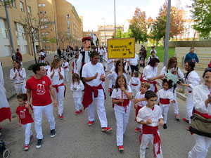 Fires 2018. 37a. Trobada de Gegants de Fires de Sant Narc&iacute;s. La cercavila
