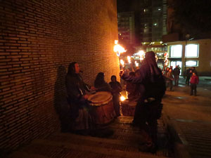 Fires 2018. Espectacle de foc i música Lluminàries de Fires, a càrrec de Taller de Magnèsia i Els Berros de la Cort