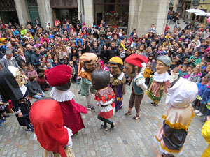 Fires 2018. Passejada amb els capgrossos de la ciutat i Fal&middot;lera Gironina