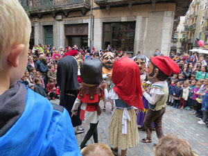 Fires 2018. Passejada amb els capgrossos de la ciutat i Fal&middot;lera Gironina