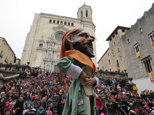 Fires 2018. Passejada amb els capgrossos de la ciutat i Fal&middot;lera Gironina
